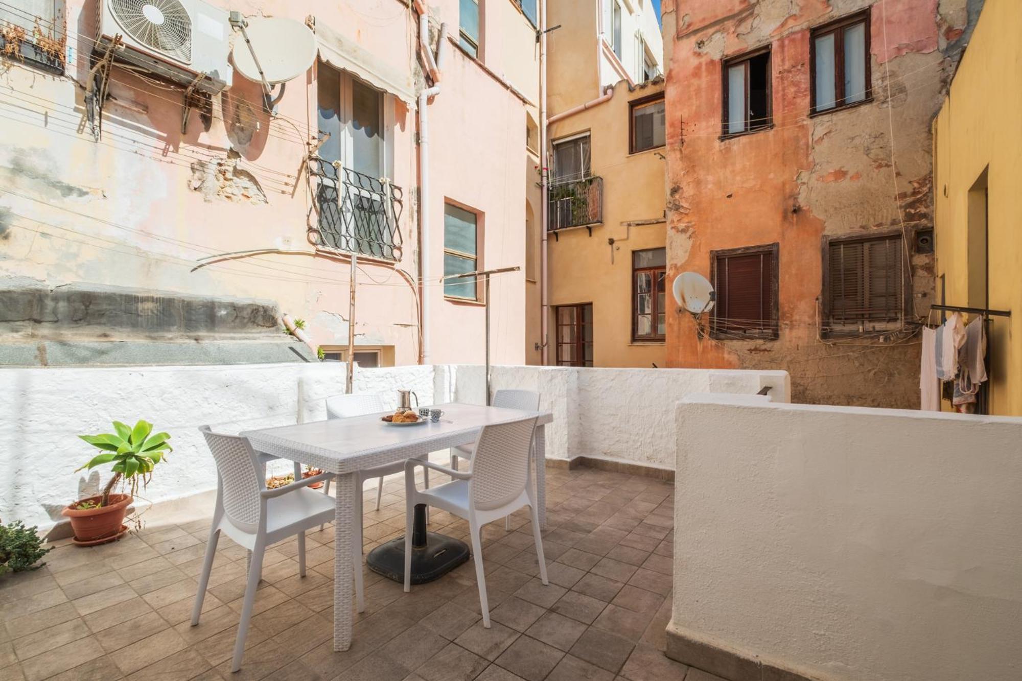 Entu E Mari - Maistu Cagliari Exterior photo